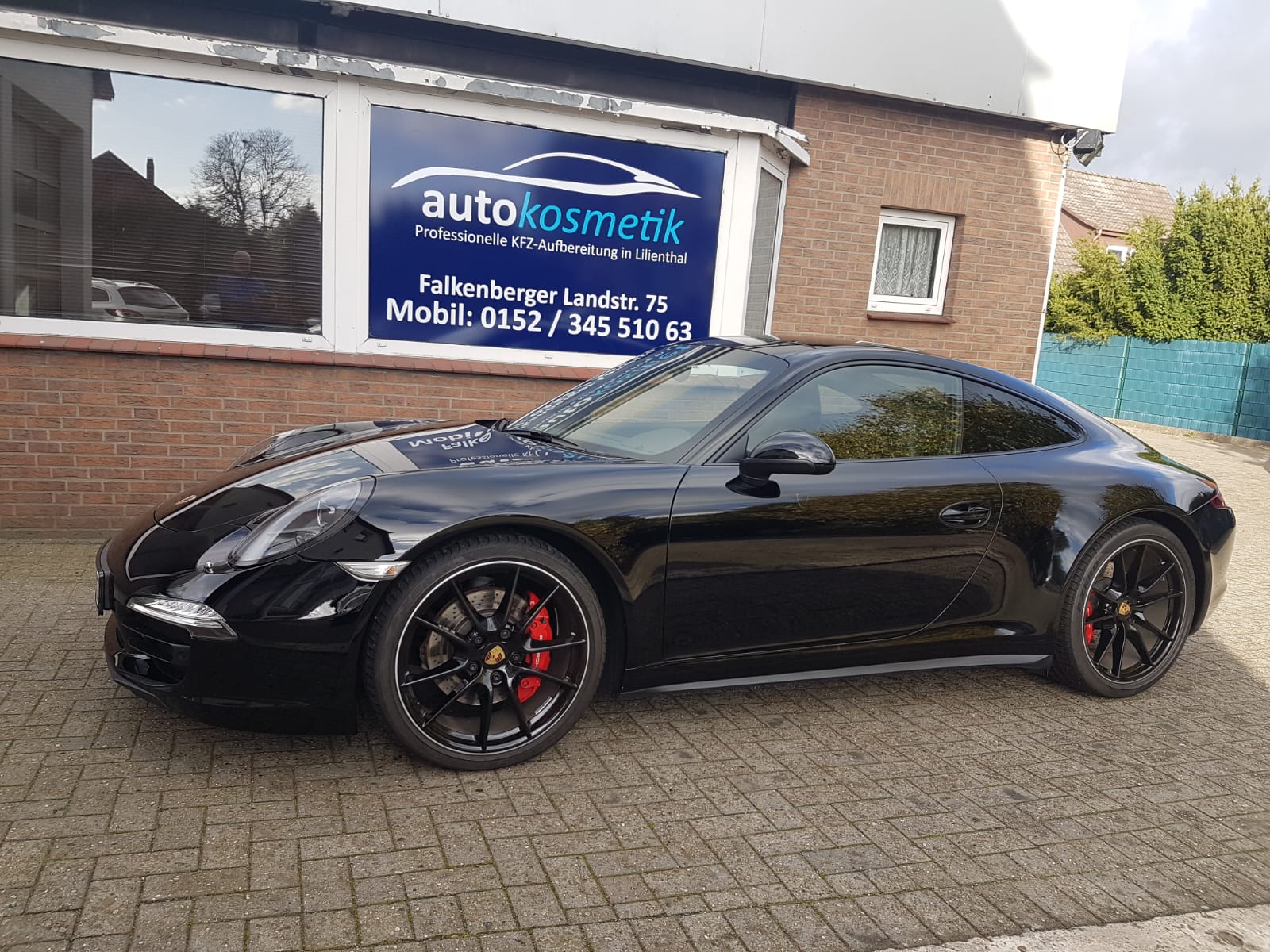 Porsche 991 schwarz – Hochglanz nach Lackaufbereitung