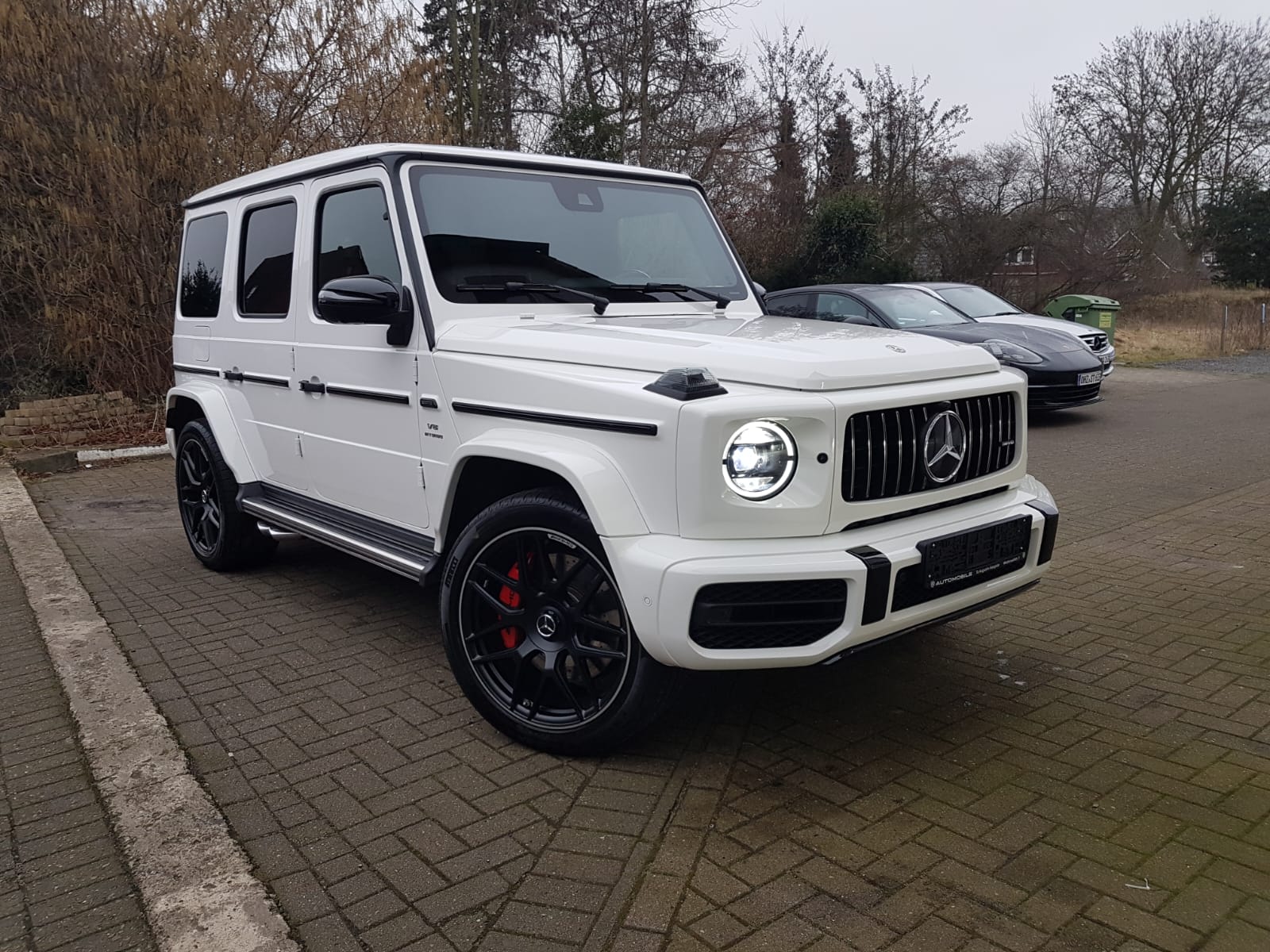 Mercedes-AMG G 63 weiß – Frontansicht nach Komplettaufbereitung