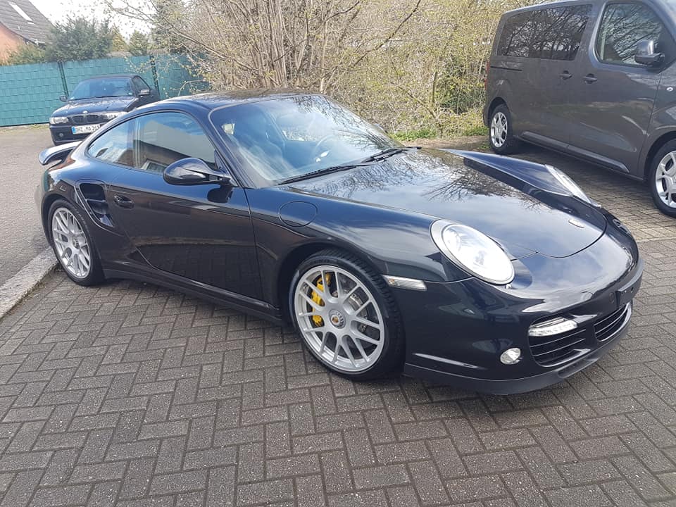 Porsche 911 Turbo